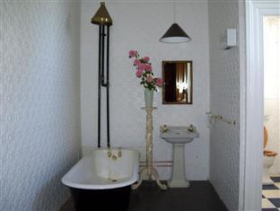 Ugbrooke Country Estate Hotell Lower Dashwood Eksteriør bilde